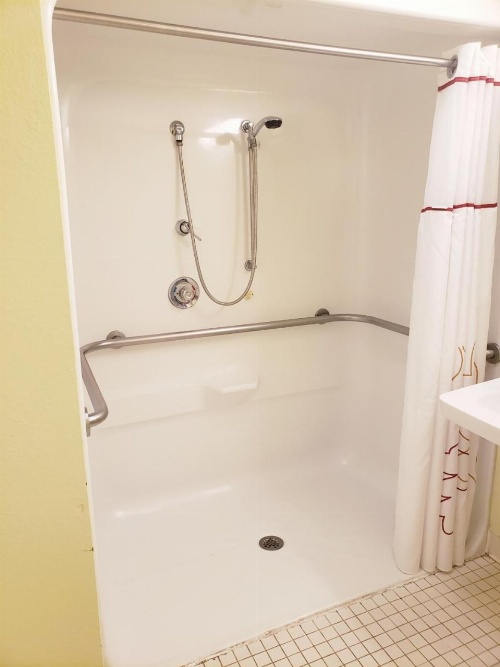 MainStay Suites Raleigh - Cary image 1