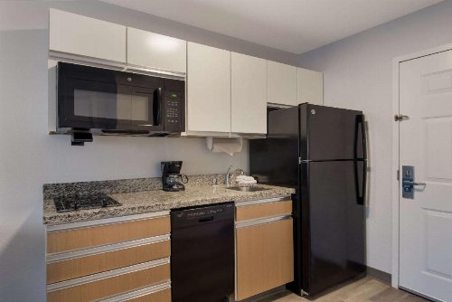 MainStay Suites Raleigh - Cary image 12
